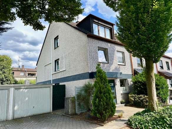 EFH83025 - EFH83025_Aussen