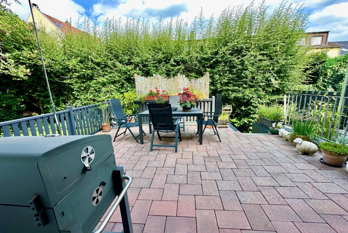 EFH83025 - EFH83025_Terrasse02