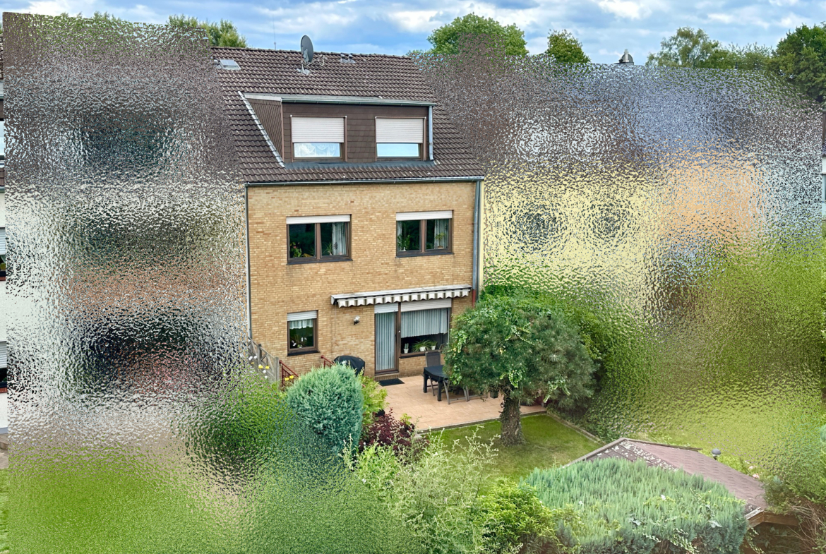 EFH83225 - EFH83225_Rueckansicht01_2