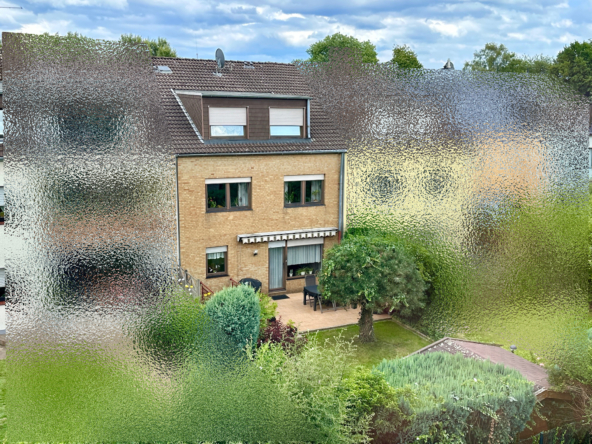 EFH83225 - EFH83225_Rueckansicht01_2