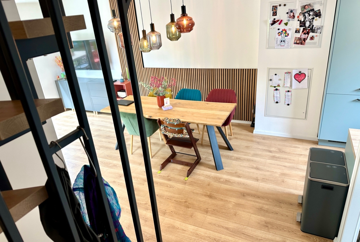 EFH83725 - EFH83725_Essplatz04