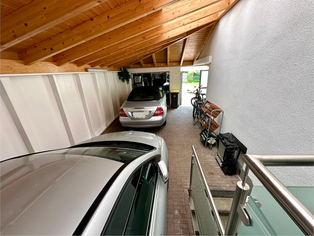 EFH83825 - EFH83825_Garage