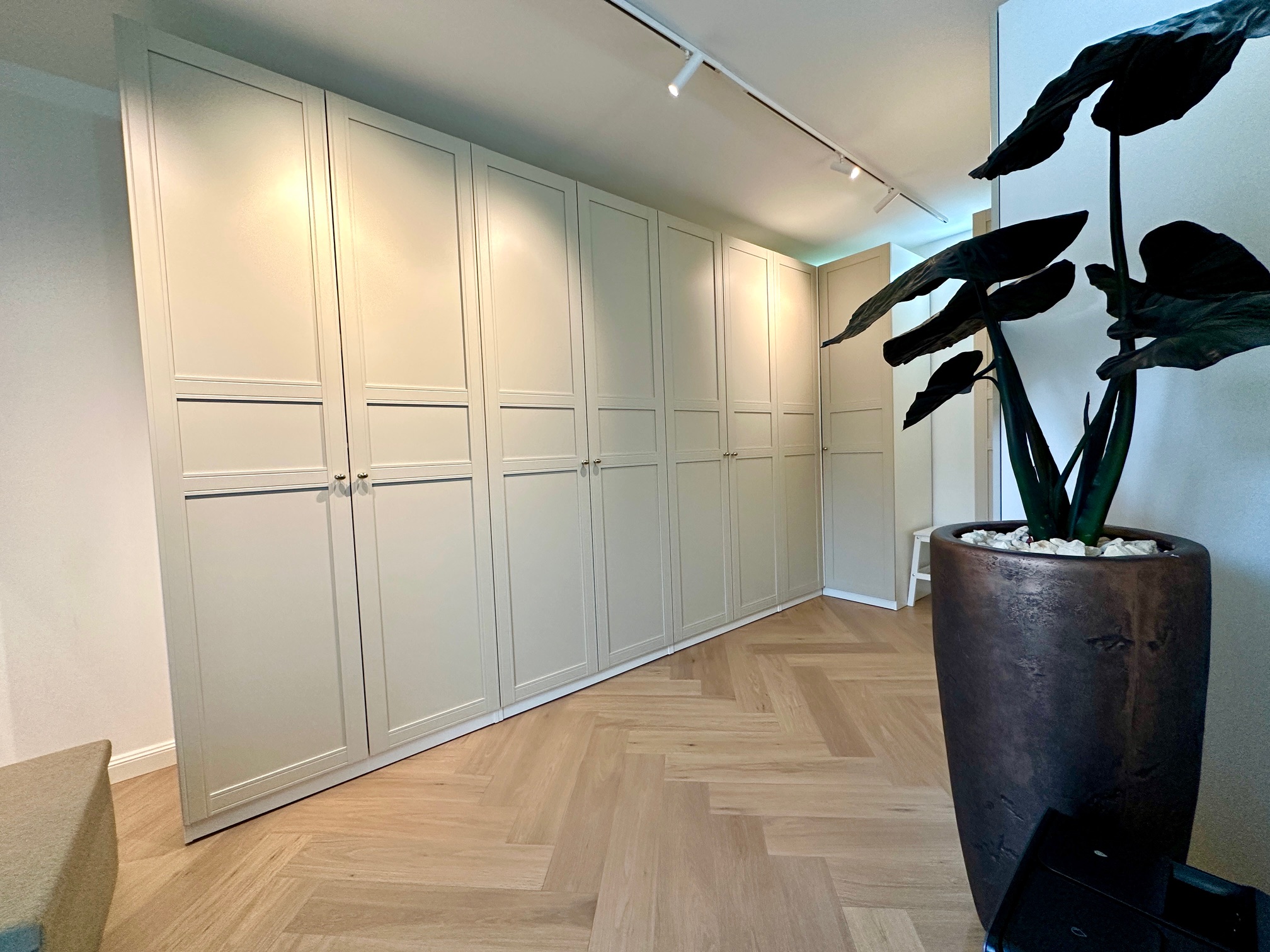 EFH84825 - EFH84825_Ankleide