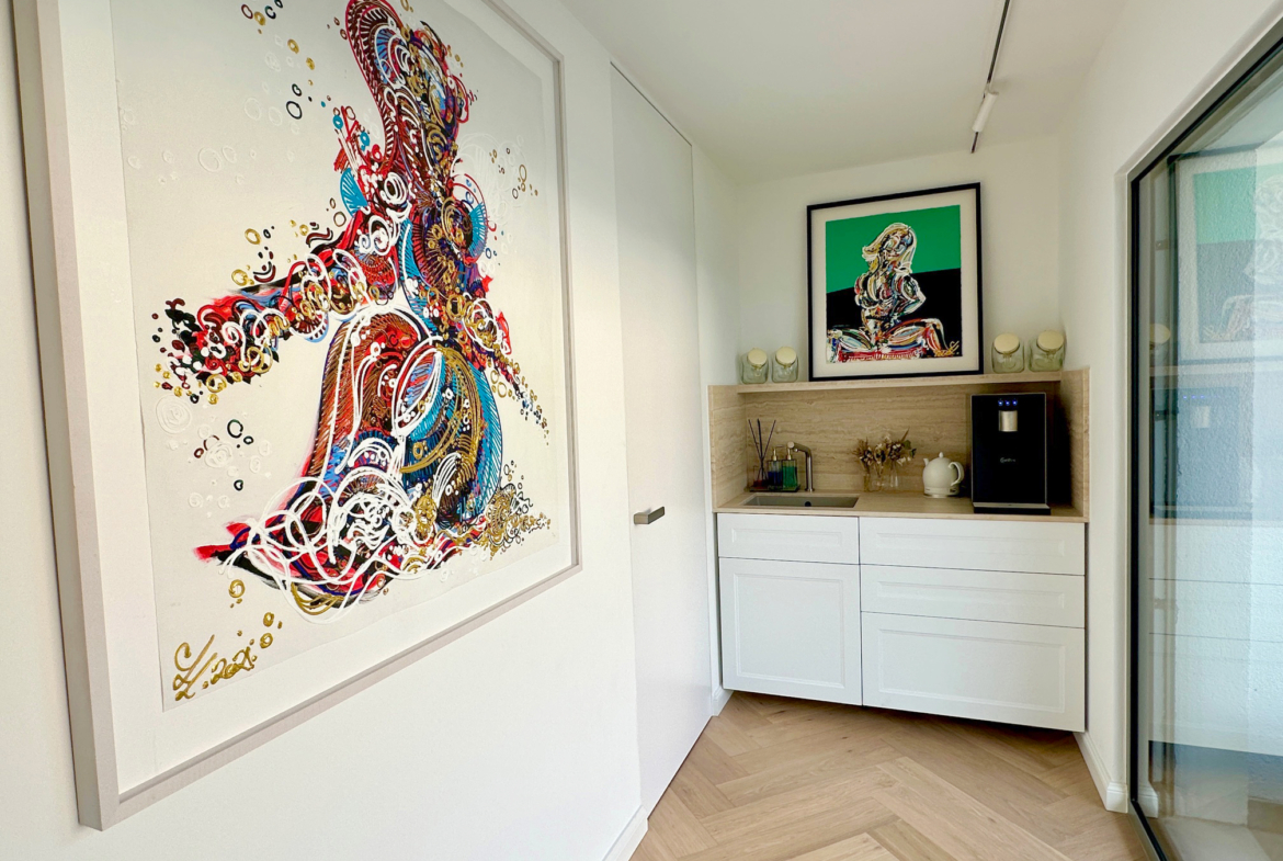 EFH84825 - EFH84825_Diele_EG03