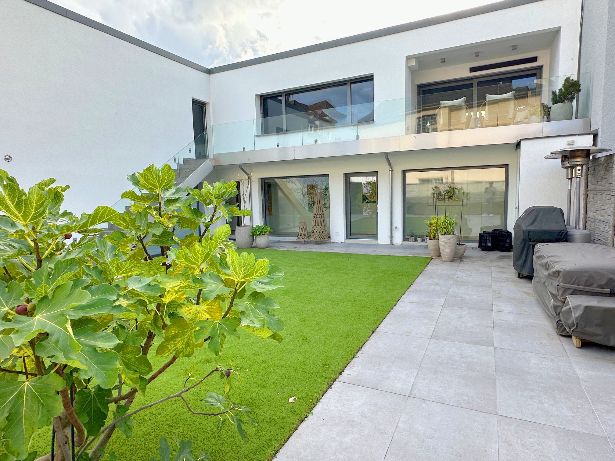 EFH84825 - EFH84825_Garten04