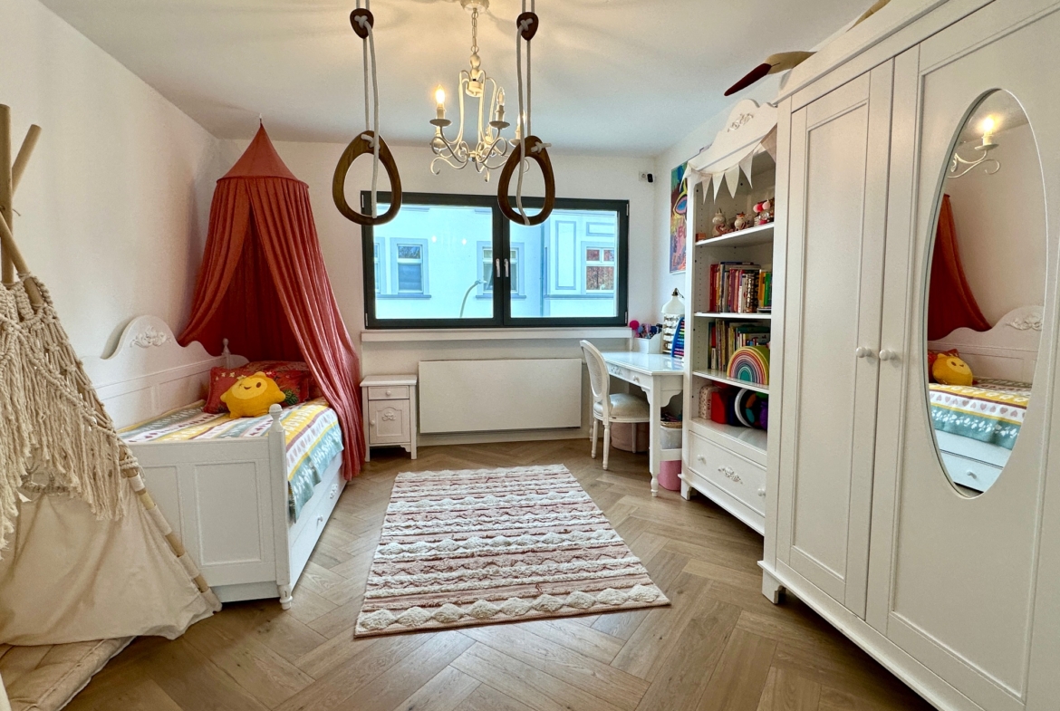 EFH84825 - EFH84825_Kind01