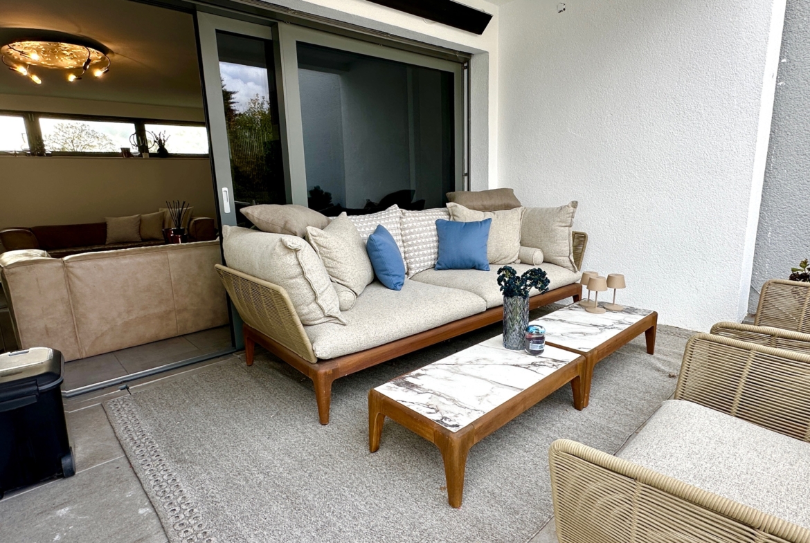 EFH84825 - EFH84825_Loggia