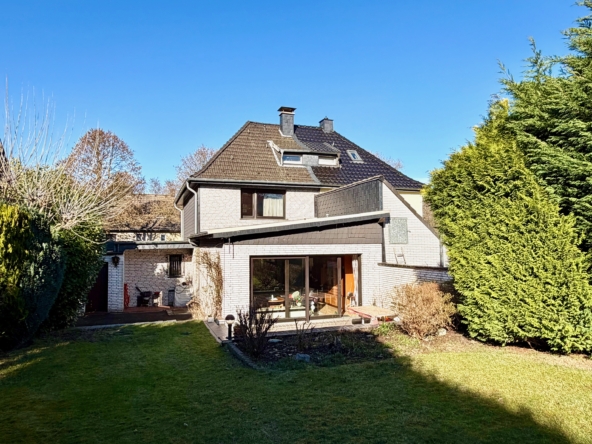 EFH86425 - EFH86425_Rueckansicht02