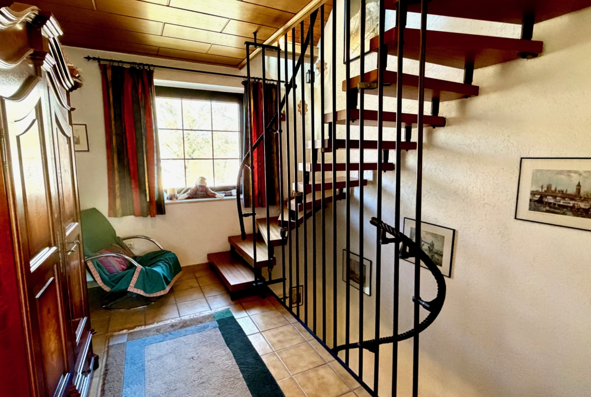 EFH86425 - EFH86425_Treppe_OG