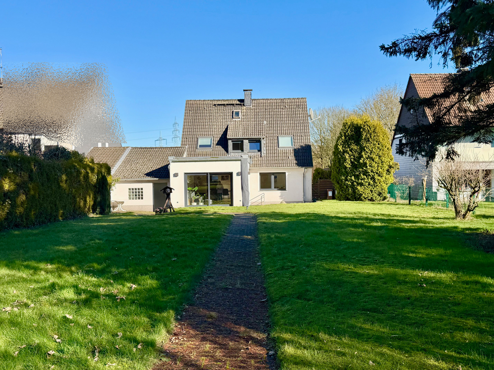 EFH86826 - EFH86826_Rueckansicht02