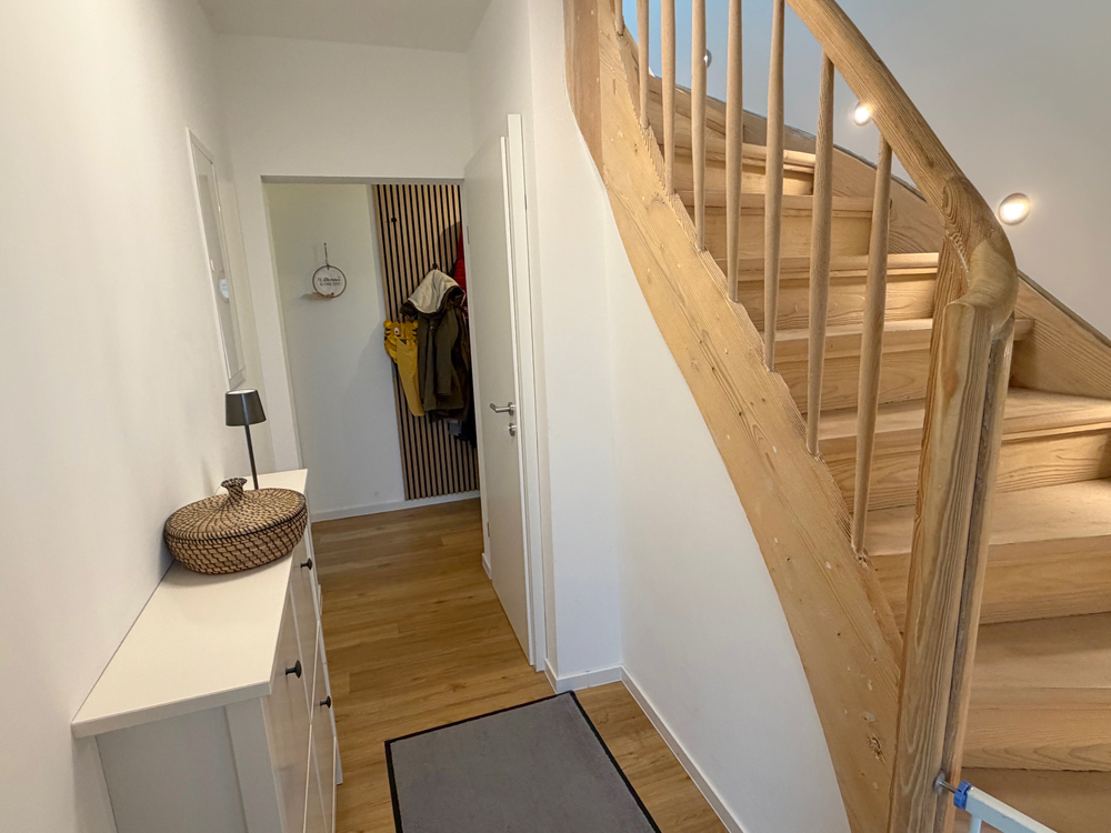 EFH86826 - EFH86826_Treppe02