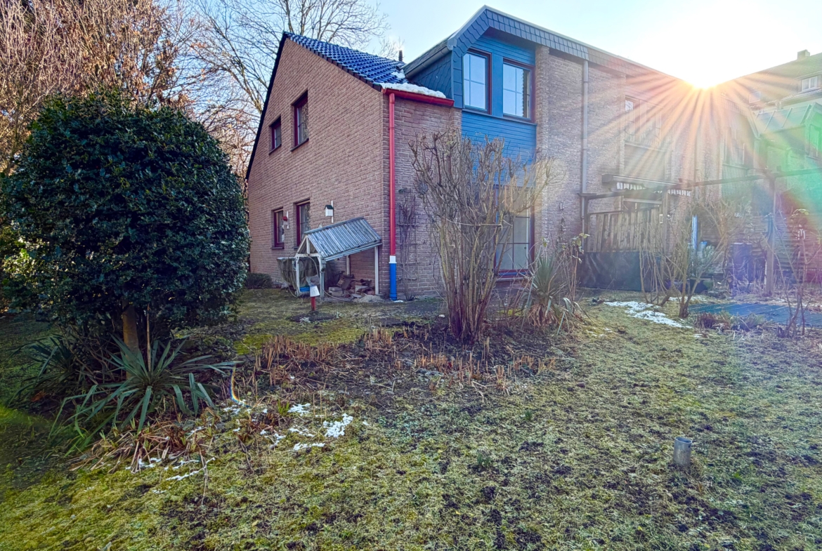 EFH86926 - EFH86926_05