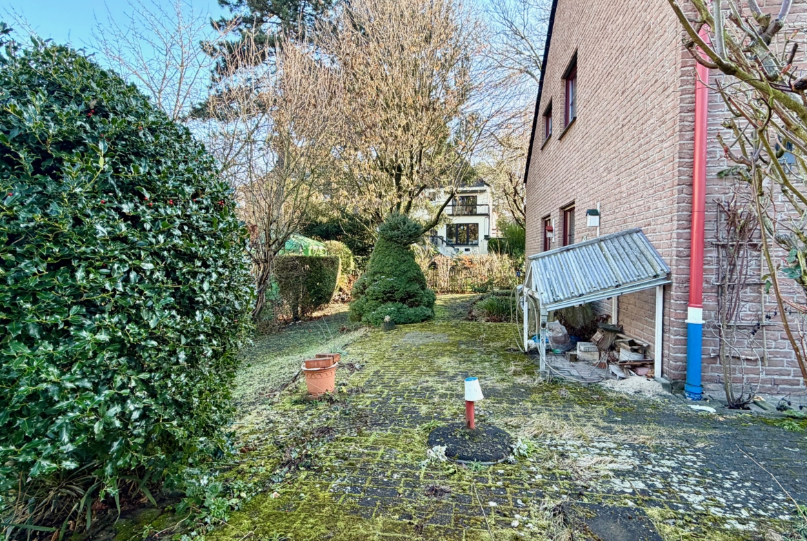 EFH86926 - EFH86926_06