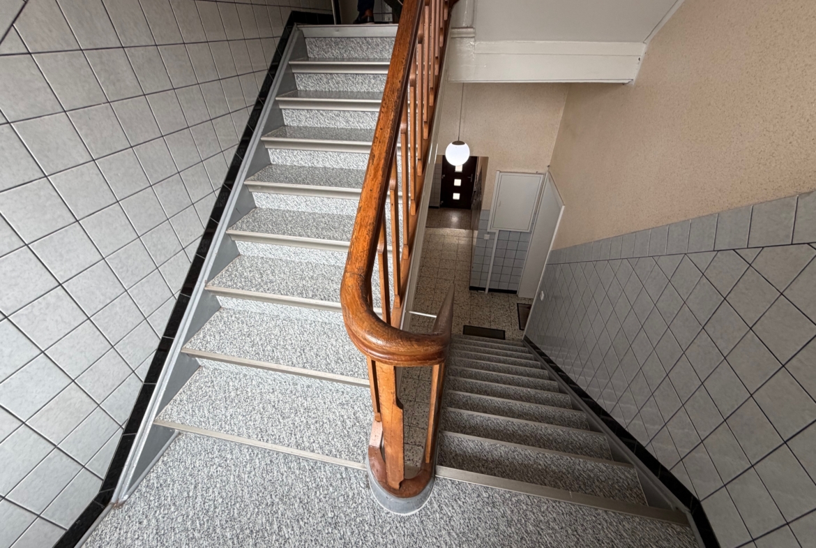 MFH85725 - MFH85725_Treppenhaus02