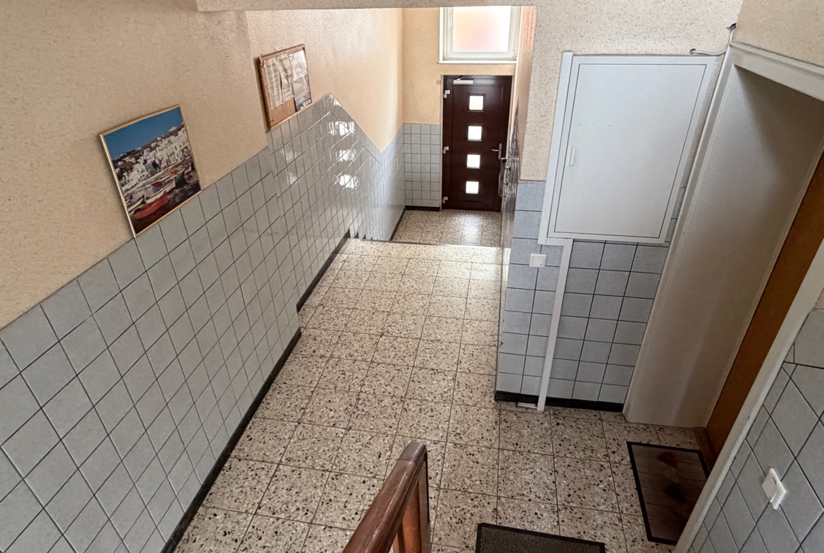 MFH85725 - MFH85725_Treppenhaus03