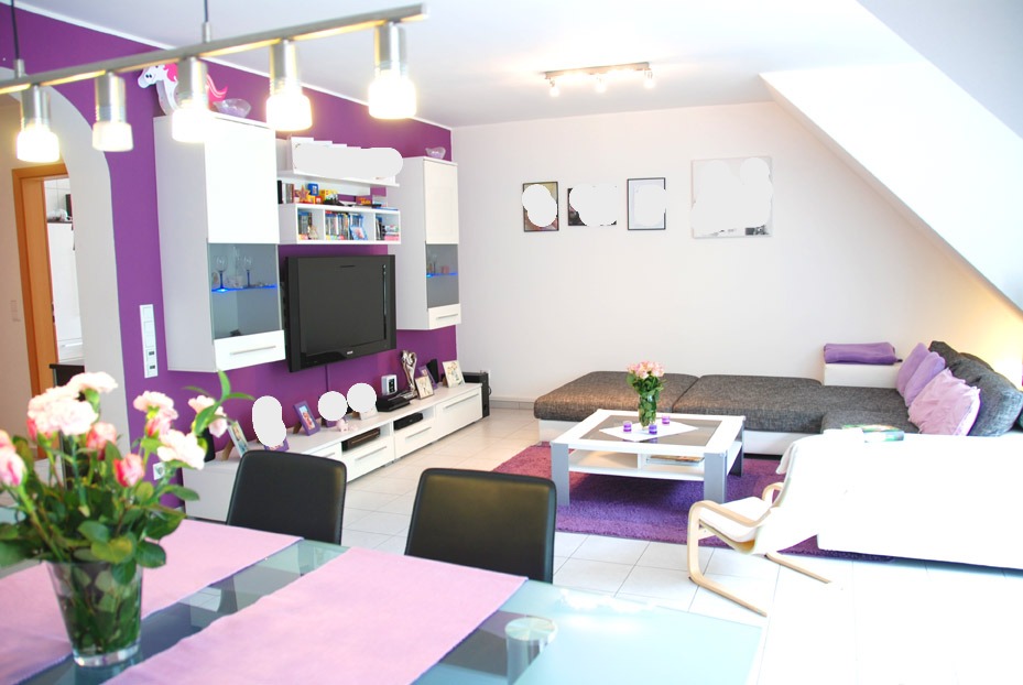 WHG83425 - WHG83435_Essplatz